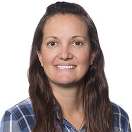 Analise Hagstrom, enfermera registrada, enfermera pediátrica especializada