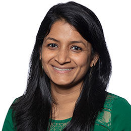 Sujata Anantharaman, maestría en ciencias, dietética registrada, especialista certificado en nutrición pediátrica